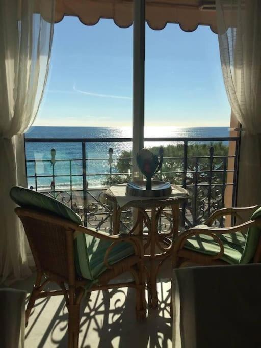 Victoria Bilocale Centro Citta E Vista Mare Apartment